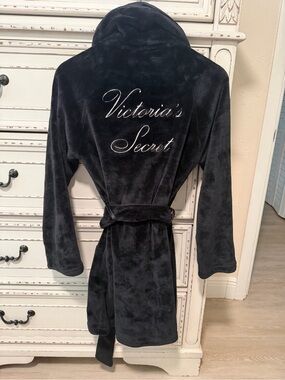 Victoria's Secret Black Plush Hooded Robe with Embroidered Logo